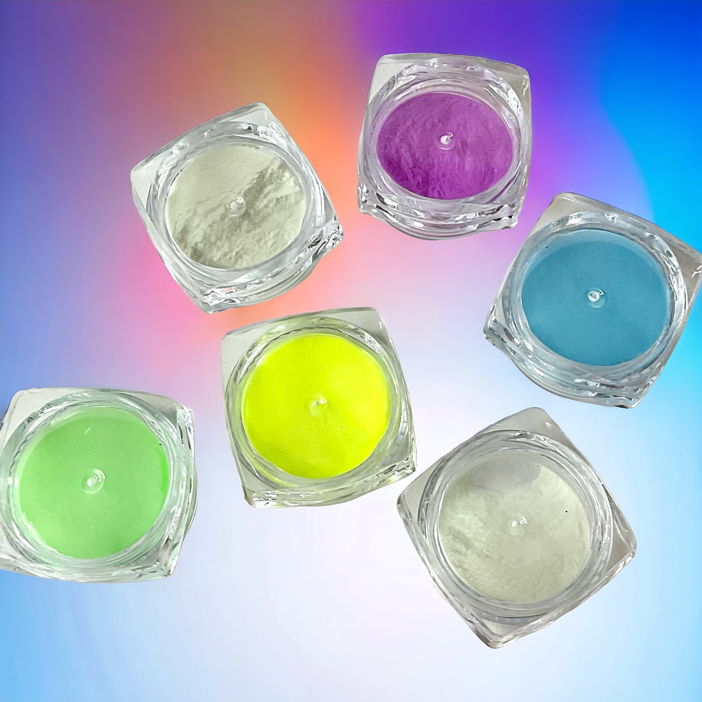 Glow pigments